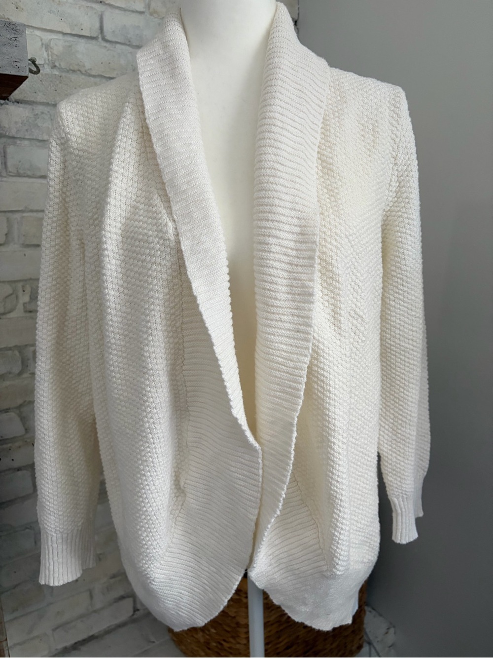 Textured Knit Cardigan (off white/ all season)